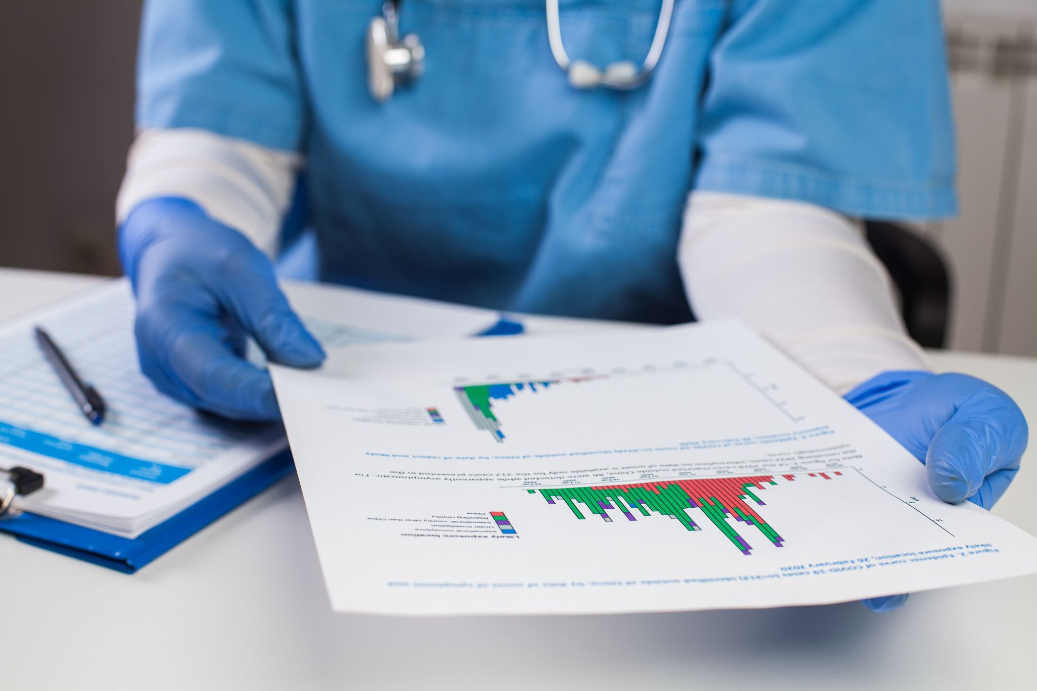 Measuring HRT Response in Clinical Practice: Why Glycans Beat Hormone Snapshots