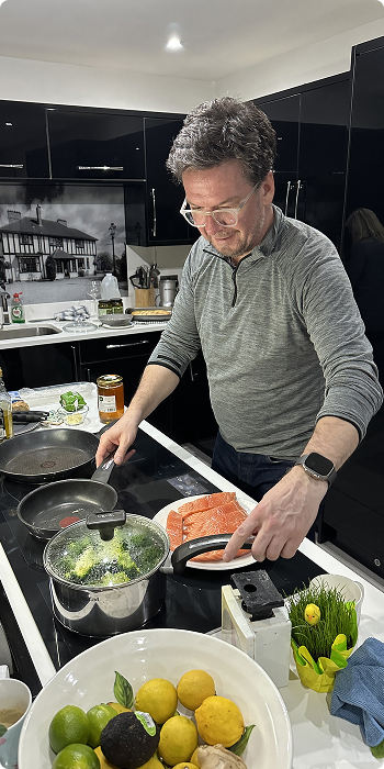 Dubravko preparing healthy food